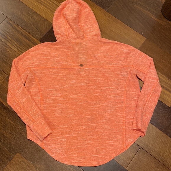 Large roxy hoodie - Picture 3 of 3